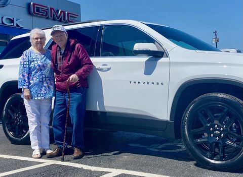 CAROLYN                        from PARIS                         , TX        