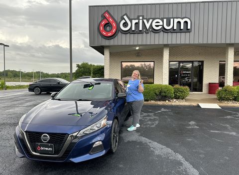 BRAD                           from PARIS                         , TX        