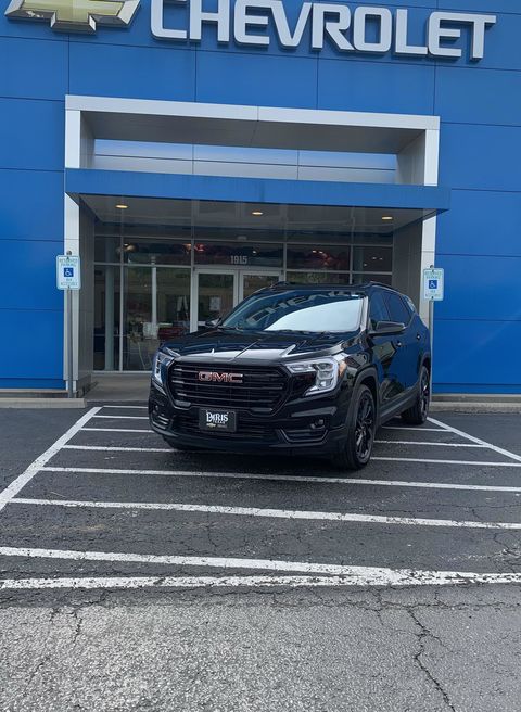 APRIL from HONEY GROVE, TX