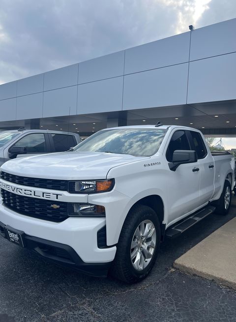 LESLIE from PARIS, TX