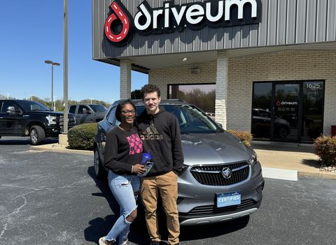 WILLIAM from PARIS, TX