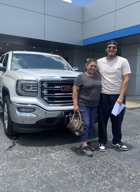 LUIS from MOUNT PLEASANT, TX