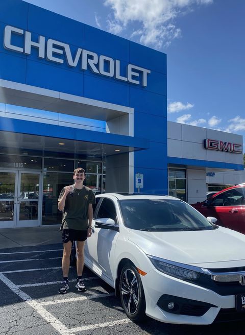 BRADY from BROKEN BOW, OK