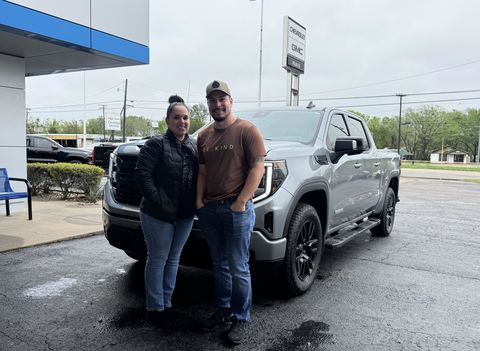 EDUARDO from PARIS, TX