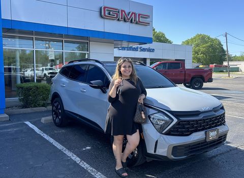 YOSELIN from PARIS, TX