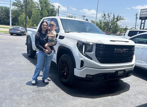 VICTORIA from MOUNT PLEASANT, TX