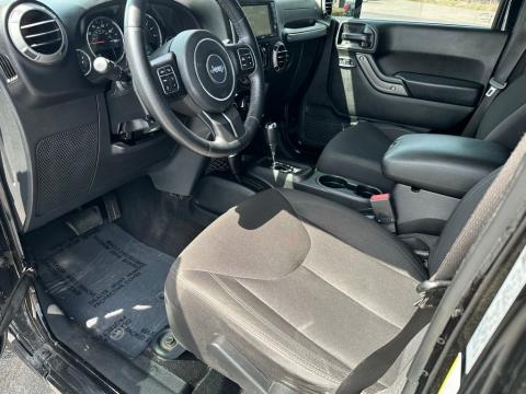 Pre-Owned Black Clearcoat 2017 Jeep Wrangler Unlimited Sport 4WD - photo 10 - Stock #X2443