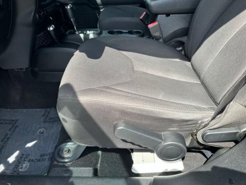 Pre-Owned Black Clearcoat 2017 Jeep Wrangler Unlimited Sport 4WD - photo 12 - Stock #X2443