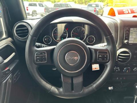 Pre-Owned Black Clearcoat 2017 Jeep Wrangler Unlimited Sport 4WD - photo 19 - Stock #X2443