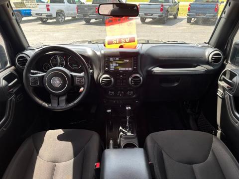 Pre-Owned Black Clearcoat 2017 Jeep Wrangler Unlimited Sport 4WD - photo 20 - Stock #X2443