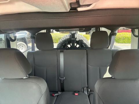 Pre-Owned Black Clearcoat 2017 Jeep Wrangler Unlimited Sport 4WD - photo 26 - Stock #X2443