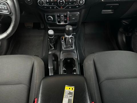 Pre-Owned Black Clearcoat 2023 Jeep Wrangler High Tide 4WD - photo 20 - Stock #260779A