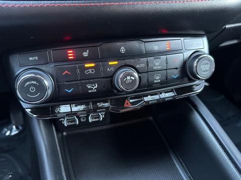 Certified Pre-Owned DB Black Crystal Clearcoat 2023 Dodge Durango GT RWD - photo 25 - Stock #260155B