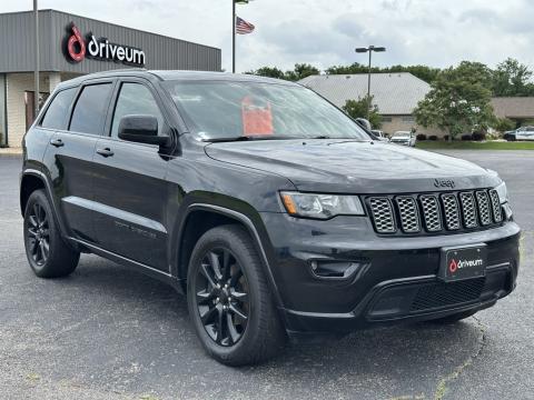  Pre-Owned 2018 Jeep Grand Cherokee Altitude Stock#X2285 Diamond 