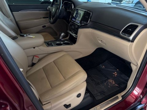 Pre-Owned Velvet Red Pearlcoat 2020 Jeep Grand Cherokee Limited 4WD - photo 17 - Stock #261117A