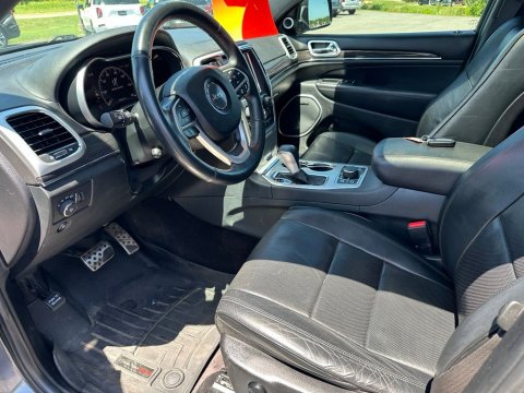 Pre-Owned Granite Crystal Metallic Clearcoat 2016 Jeep Grand Cherokee Overland 4WD - photo 12 - Stock #X2516
