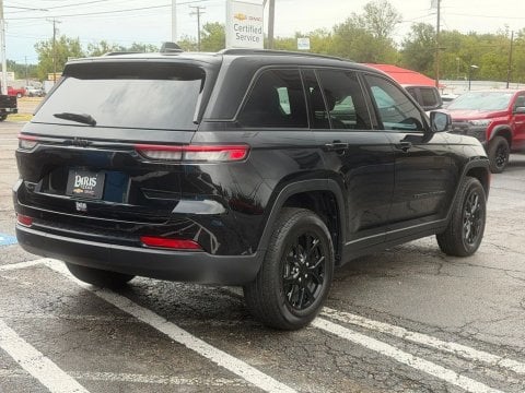 Pre-Owned Diamond Black Crystal Pearlcoat 2025 Jeep Grand Cherokee Altitude X 4WD - photo 6 - Stock #261270A