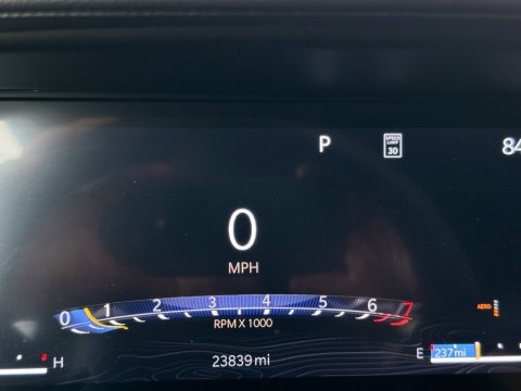 Pre-Owned Diamond Black Crystal Pearlcoat 2025 Jeep Grand Cherokee Overland 4WD - photo 24 - Stock #261021A