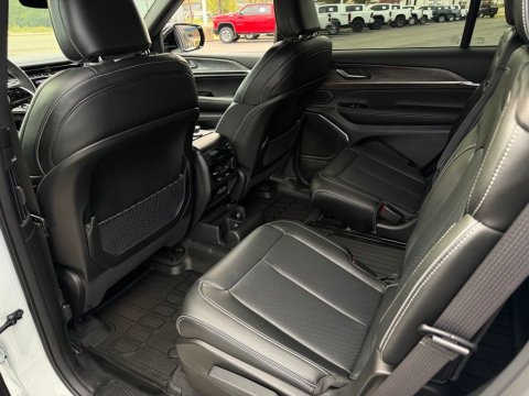 Certified Pre-Owned Bright White Clearcoat 2024 Jeep Grand Cherokee L Overland 4WD - photo 17 - Stock #261311A