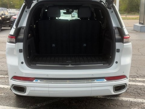 Certified Pre-Owned Bright White Clearcoat 2024 Jeep Grand Cherokee L Overland 4WD - photo 8 - Stock #261311A