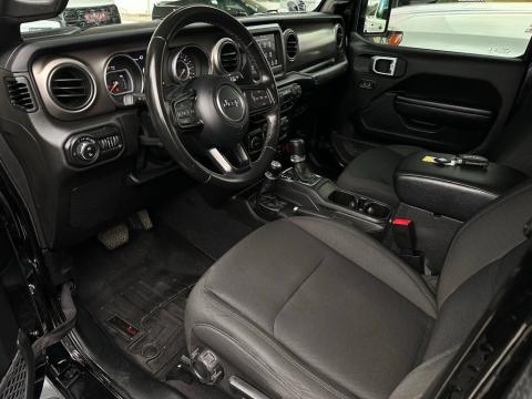 Pre-Owned Black Clearcoat 2020 Jeep Gladiator Sport 4WD - photo 10 - Stock #260780B