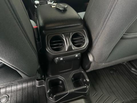Pre-Owned Black Clearcoat 2020 Jeep Gladiator Sport 4WD - photo 22 - Stock #260780B