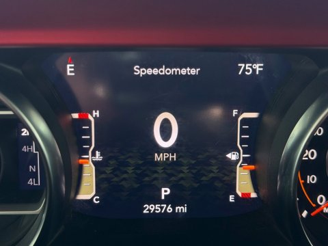 Pre-Owned Granite Crystal Metallic Clearcoat 2023 Jeep Gladiator Rubicon 4WD - photo 25 - Stock #A1099