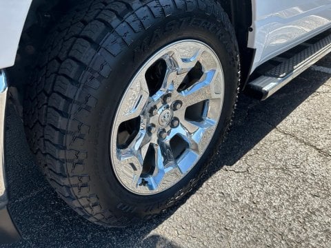 Pre-Owned Bright White Clearcoat 2022 Ram 1500 Big Horn/Lone Star 4WD - photo 9 - Stock #261167A