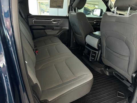 Pre-Owned Patriot Blue Pearlcoat 2023 Ram 1500 Big Horn/Lone Star 4WD - photo 18 - Stock #261002A