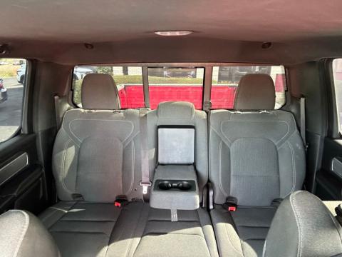 Pre-Owned Flame Red Clearcoat 2021 Ram 1500 Big Horn/Lone Star 4WD - photo 27 - Stock #X2452