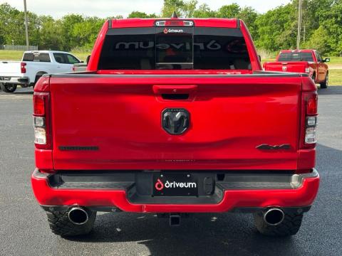 Pre-Owned Flame Red Clearcoat 2021 Ram 1500 Big Horn/Lone Star 4WD - photo 5 - Stock #X2452