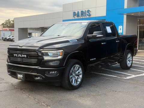 Pre-Owned Diamond Black Crystal Pearlcoat 2021 Ram 1500 Laramie 4WD - photo 3 - Stock #261250A