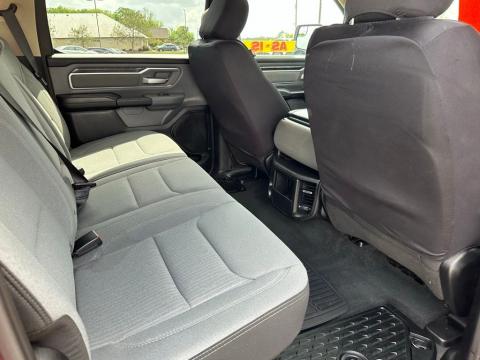 Pre-Owned Flame Red Clearcoat 2020 Ram 1500 Big Horn/Lone Star 4WD - photo 19 - Stock #X2454