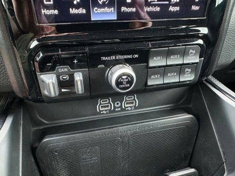 Certified Pre-Owned Billet Silver Metallic Clearcoat 2025 Ram 1500 RHO 4WD - photo 25 - Stock #260728A