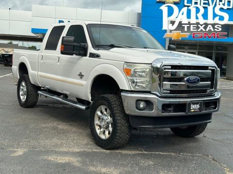 White Platinum Clearcoat Metallic 2015 Ford F-250SD Lariat 4WD for sale in Paris, TX - Stock #260827A