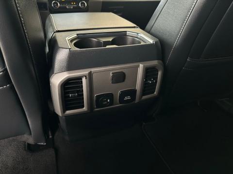 Pre-Owned White Metallic 2022 Ford F-250SD Lariat 4WD - photo 21 - Stock #A1061