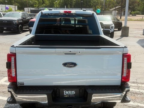 Pre-Owned Oxford White 2023 Ford F-250SD Lariat 4WD - photo 6 - Stock #260822A