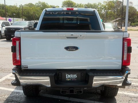 Pre-Owned Oxford White 2023 Ford F-250SD Lariat 4WD - photo 6 - Stock #260822A