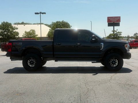 Pre-Owned Black Metallic 2022 Ford F-350SD Lariat 4WD - photo 4 - Stock #X2534