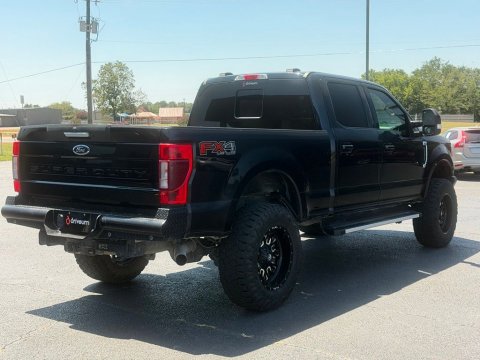 Pre-Owned Black Metallic 2022 Ford F-350SD Lariat 4WD - photo 7 - Stock #X2534