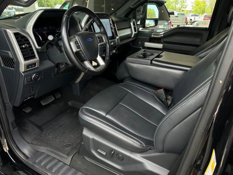 Pre-Owned Black Metallic 2022 Ford F-450SD Lariat 4WD - photo 10 - Stock #261008A