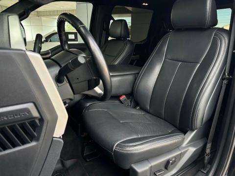 Pre-Owned Black Metallic 2022 Ford F-450SD Lariat 4WD - photo 13 - Stock #261008A