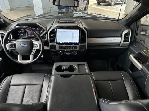 Pre-Owned Black Metallic 2022 Ford F-450SD Lariat 4WD - photo 20 - Stock #261008A