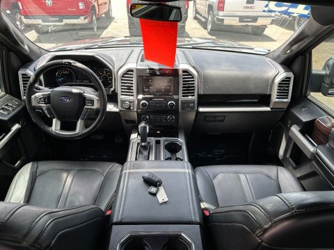 Pre-Owned Tuxedo Black Metallic 2015 Ford F-150 Platinum RWD - photo 21 - Stock #X2505