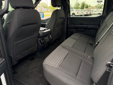 Pre-Owned Oxford White 2023 Ford F-150 XL RWD - photo 16 - Stock #261125A
