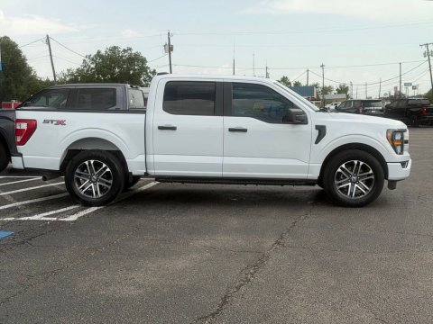 Pre-Owned Oxford White 2023 Ford F-150 XL RWD - photo 4 - Stock #261125A
