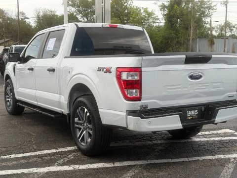Pre-Owned Oxford White 2023 Ford F-150 XL RWD - photo 8 - Stock #261125A