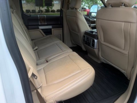 Pre-Owned White Platinum Clearcoat Metallic 2019 Ford F-150 Lariat 4WD - photo 19 - Stock #X2520