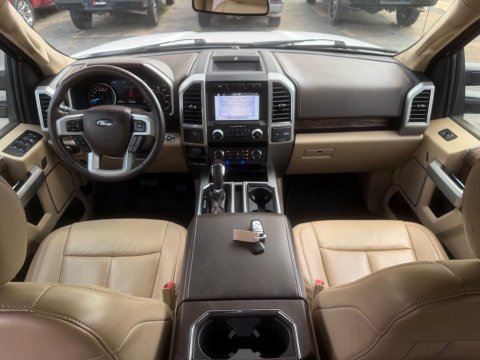 Pre-Owned White Platinum Clearcoat Metallic 2019 Ford F-150 Lariat 4WD - photo 21 - Stock #X2520