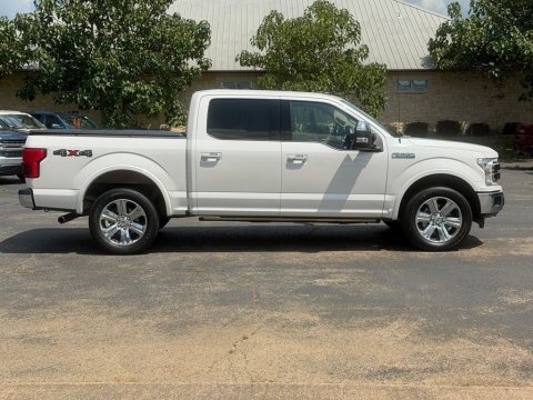 Pre-Owned White Platinum Clearcoat Metallic 2019 Ford F-150 Lariat 4WD - photo 4 - Stock #X2520